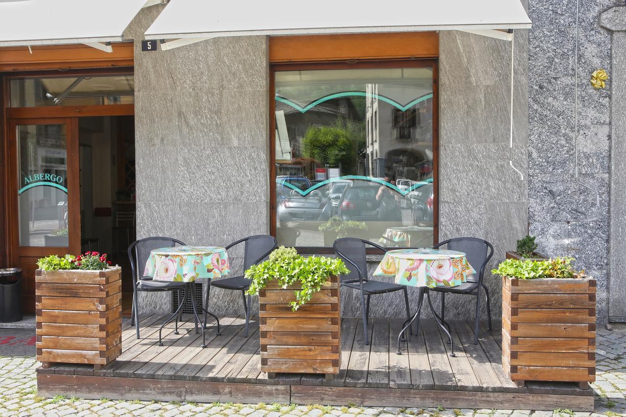 Albergo Gusmeroli Tirano Exterior foto